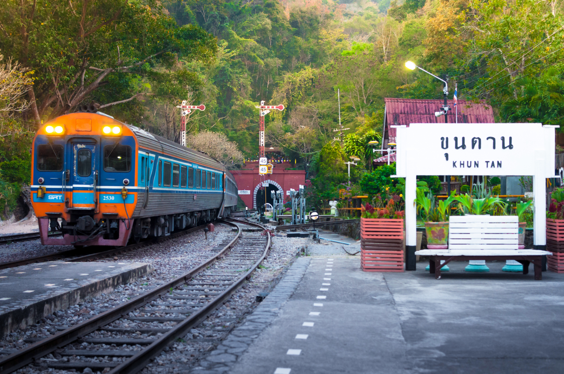 Train en Thaïlande