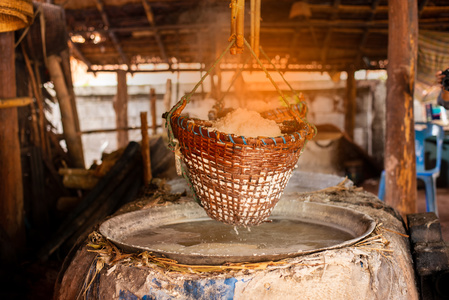 Pot à sel à Bo Klua, Thaïlande