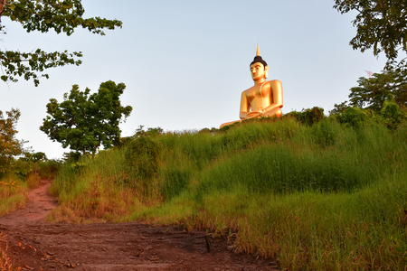 Bouddha dans la ville de Pakse au Laos