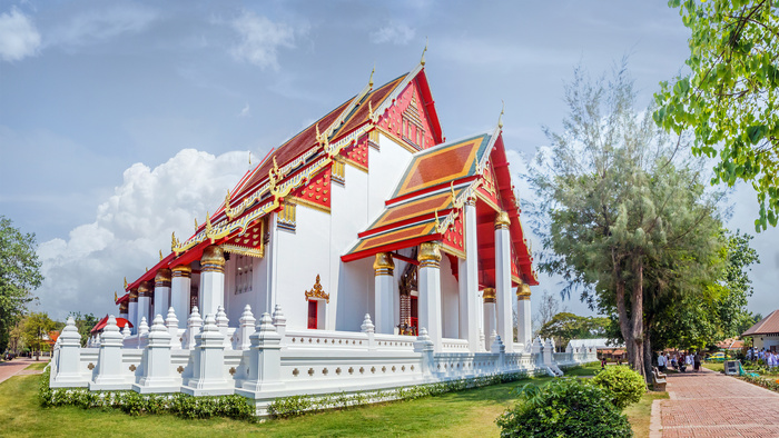 Temple Wat Mongkol Bophit