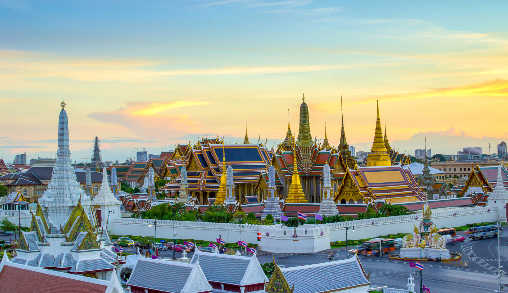 Vue sur le Grand palais et Wat phra keaw, Bangkok
