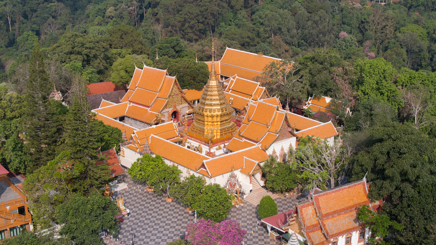 Vue aérienne du Wat Phrathat, Doi Suthep