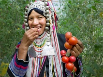 Femme Akha, Doi Pha Hom Pok