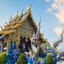 wat-rong-suea-ten-temple-bleu-thailande